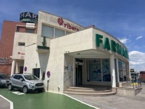 GUÍA DE SALUD DEHESA DE CAMPOAMOR 2026: Farmacias, Centros Médicos y Urgencias